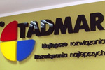 TADMAR - reklama pleksiglas